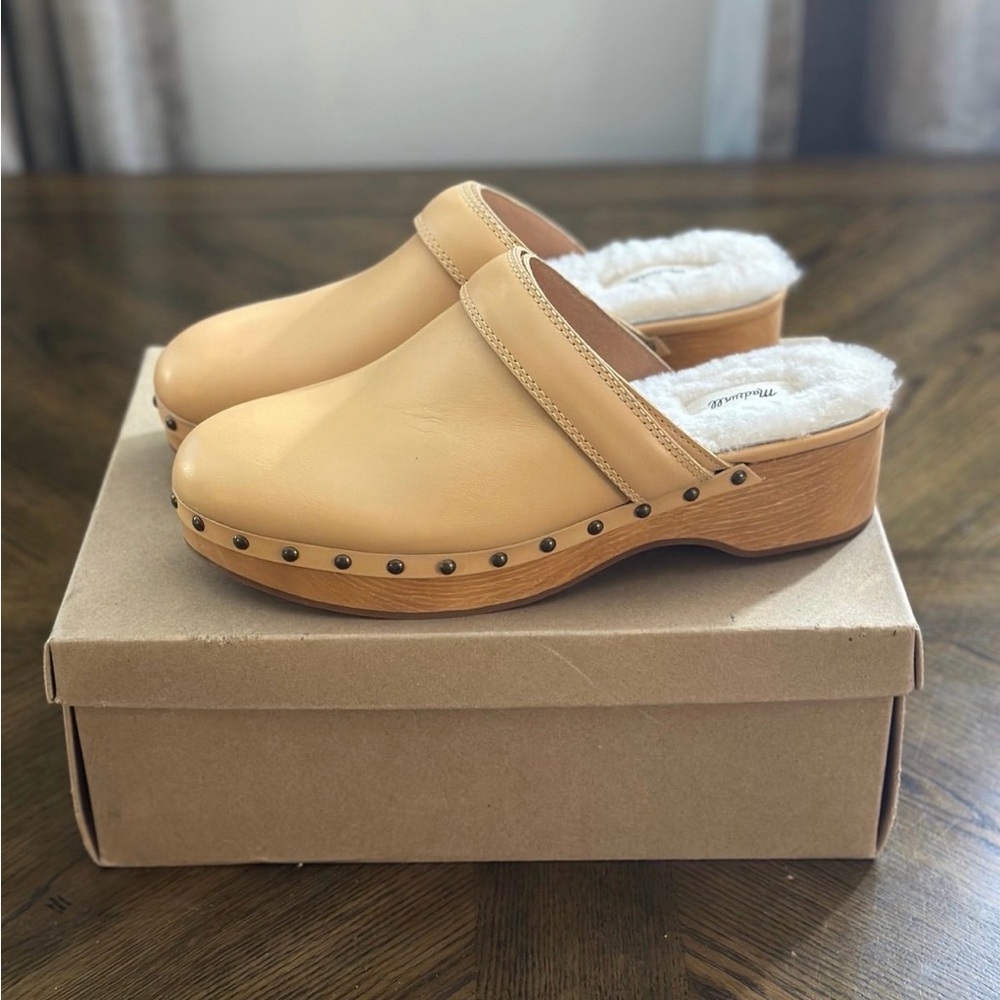Madewell Beige Leather Mules - Picture 3 of 10